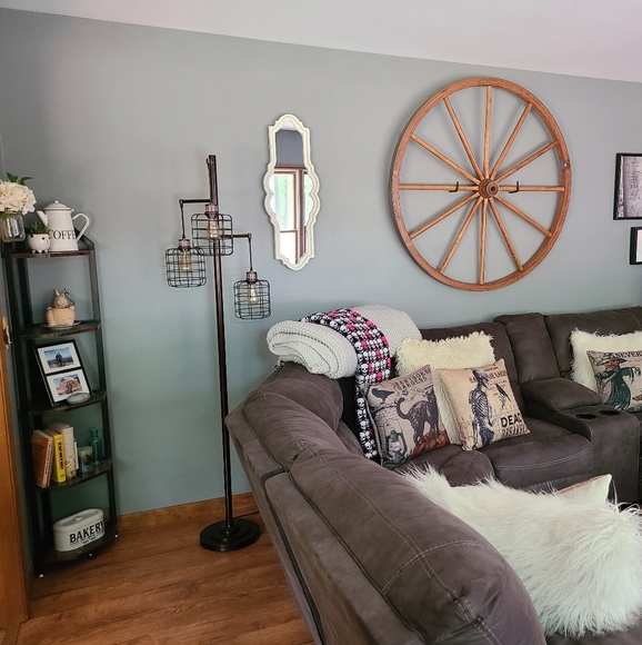 Eclectic name brand items galore! xo - Picture 3 of 3